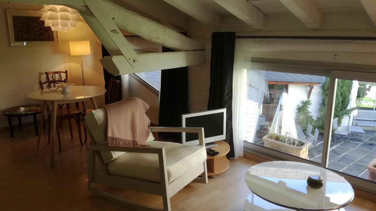 La Maison Carolane Latour de Carol Bagian luar foto